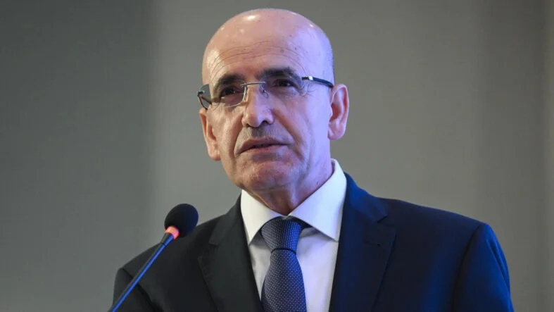 Mehmet Şimşek: Sanayi üretiminde olumlu eğilim sürüyor