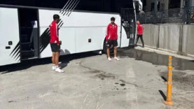 Adanaspor futbolcuları hesabı ödeyemeyince lokantada rehin kaldı