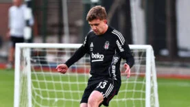 Beşiktaş'ta Rıdvan Yılmaz, formasına kavuşuyor
