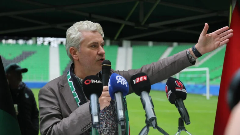 Sakaryaspor'da Muhammet Kıratlı ile yola devam kararı alındı