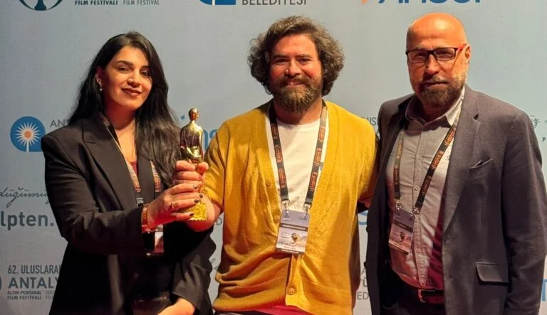 c32d2370-91b2-4c19-b806-5630d5545de5