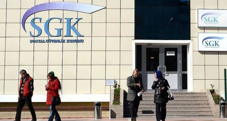 sgk-muayene-ve-ilaclar-icin-uygulanacak-katilim-paylarini-acikladi