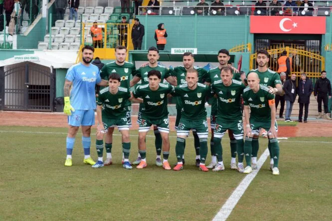 12 Bingölspor Niğde’de Kazandı, Şampiyonluk Kapısını Araladı