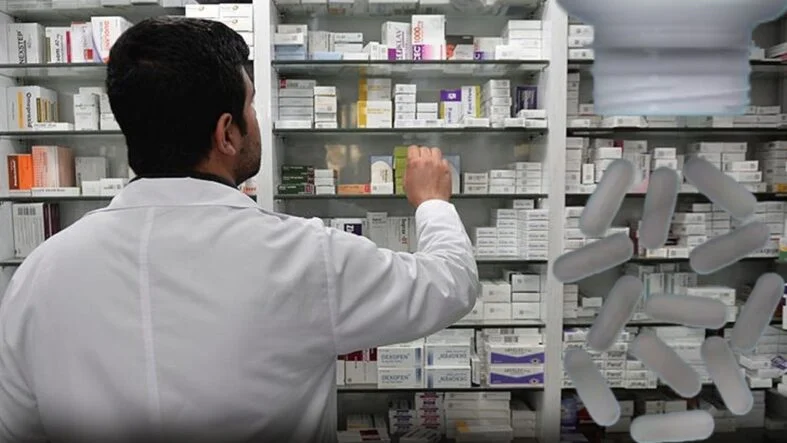 bugun-eczaneler-acik-mi-kapali-mi-kurban-bayramini-4gunu-eczanelerin-hizmet-durumu-gundeme-geldi-17494636563061